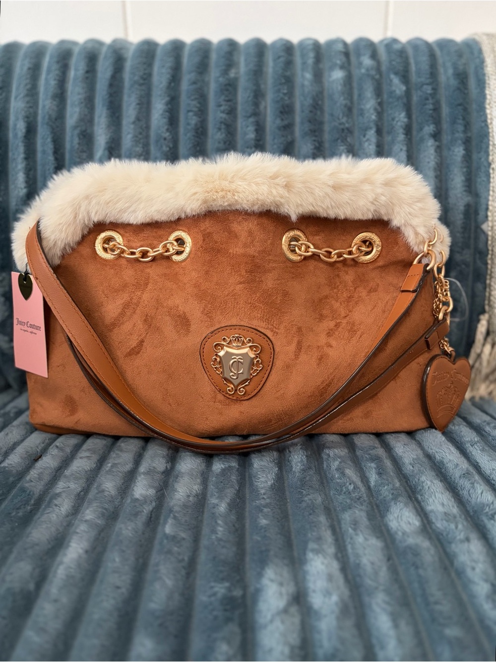 NWT: Juicy Couture Tan Hobo Bag White Fur Trim Heart Charm Y2K